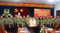 Cục An ninh Chính nội bộ, BV Nhân dân 115 tặng quà người dân nghèo