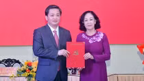 Bộ Chính trị phân công Chủ tịch Vietinbank giữ chức Bí thư Tỉnh ủy Bến Tre