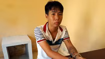 Tên cướp “ngậm trái đắng” vì giật nhầm điện thoại mô hình