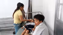 Tìm ra nguyên nhân vụ ngộ độc sữa khiến gần 500 học sinh nhập viện