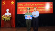Khen thưởng Công an An Giang phá vụ vận chuyển 51kg vàng 