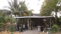 Dùng búa đánh mẹ vợ và con ruột thương vong rồi tự tử