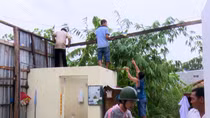 Lốc xoáy làm hư hại gần 300 căn nhà ở Hậu Giang, Tiền Giang và Cần Thơ