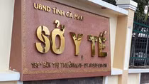 Chiếm dụng tiền học phí của sinh viên, kế toán và thủ quỹ Sở Y tế bị bắt