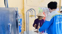 Trao tặng hệ thống máy lọc nước nhiễm mặn tại Trà Vinh và Sóc Trăng