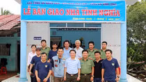 Báo CAND bàn giao nhà tình nghĩa cho gia đình chính sách tại Vĩnh Long