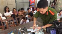 31 con bạc bị tóm trong rừng cao su