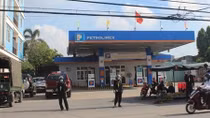 Bắt chủ doanh nghiệp xăng dầu liên quan đến đường dây buôn lậu, sản xuất xăng giả