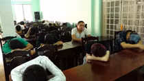 66 thanh niên dương tính với ma túy trong quán bar 