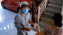 Thợ sửa ống nước dởm cạy tủ trộm 200 triệu và 35.000USD