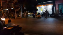 Đối tượng đâm chết người trong phòng trà ra đầu thú