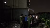Vợ về nhà thấy chồng treo cổ giữa phòng trọ
