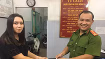 Nữ du khách Bỉ cảm kích vì nhanh chóng nhận lại điện thoại bị trộm