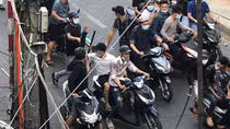 Nhóm đối tượng nổ súng giải quyết mâu thuẫn trong quán cà phê