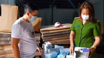 Gần 1 triệu khẩu trang y tế không rõ nguồn gốc