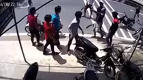 Dọa cho nổ bệnh viện để... "cứu" bạn