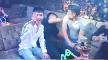 13 thanh niên phê ma túy trong quán bar
