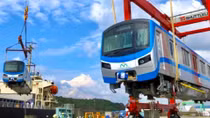 Những toa tàu tuyến metro số 1 đầu tiên cập cảng Khánh Hội (TP Hồ Chí Minh)