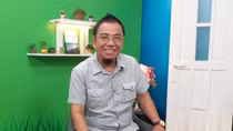 Nghệ sĩ Hồng Tơ bị bắt vì tổ chức đánh tạc tại quán cà phê của mình