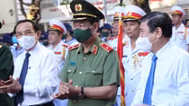 Thứ trưởng Lê Tấn Tới dự lễ giao, nhận quân tại TP Hồ Chí Minh và Long An