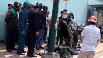 Tử vong vì tông xe vào cột đèn chiếu sáng