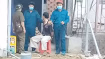 Bị nghi ngờ lượm tiền không trả, chém 2 người thương vong