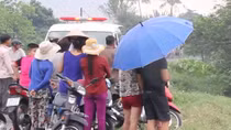 Mua ma túy bị phát hiện, hai anh em nhảy sông trốn truy đuổi
