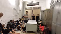Lại phát hiện “dân bay” phê ma túy trong vũ trường Đông Kinh