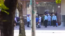 Nợ tiền lô đề 200 triệu, nam thanh niên mang xăng đi cướp ngân hàng 