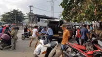 Người đàn ông ngã gục tử vong trong lúc nghỉ bên đường
