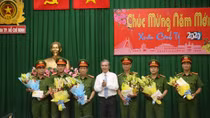 Khen thưởng lực lượng khám phá vụ phóng hỏa khiến 5 người tử vong