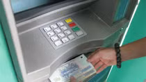 Ngân hàng chuyển nhầm 5 tỷ, nam thanh niên rút 1,5 tỷ ăn tiêu