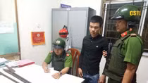 Ngăn chặn 2 nhóm thanh niên dùng hung khí giải quyết nợ