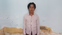 Dùng bình hoa trong nghĩa trang đánh chết người 