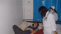 Vụ 1 người chết, 46 người nhập viện: Ngộ độc do ăn bánh mỳ