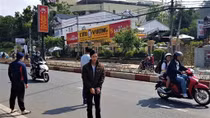 Bắt đối tượng cướp giật tài sản du khách nước ngoài
