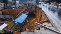 Nổ đường ống nước ở Đà Lạt gây sạt lở nghiêm trọng