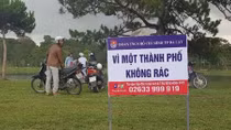 Đà Lạt kêu gọi du khách không xả rác bừa bãi