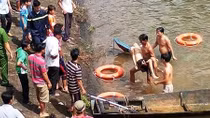 Xuồng chở 8 học sinh trung học bị lật úp, 2 em tử nạn