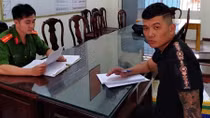 Tạm giữ hình sự 3 đối tượng mua bán pháo nổ