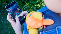 Cấm dùng thư điện tử công đăng ký chơi Pokemon