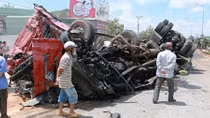 Rùng mình xem lại hiện trường vụ tai nạn giao thông thảm khốc tại Gia Lai