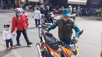 Lập chốt phạt hàng chục người không đeo khẩu trang