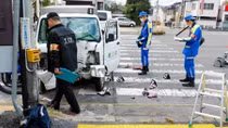 Xe tải lao vào nhóm trẻ mẫu giáo khiến nhiều người nhập viện