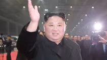 Chủ tịch Kim Jong-un về đến Bình Nhưỡng sau hành trình hơn 4000 km