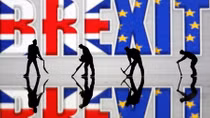 Anh tố Brexit vẫn mắc kẹt vì EU "không công bằng"