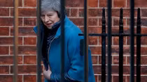 Thủ tướng Anh nhận thêm "trái đắng" từ Quốc hội vì Brexit