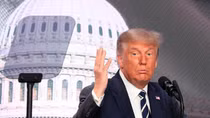 Ông Trump lại dọa "giáng đòn hiểm" lên Trung Quốc