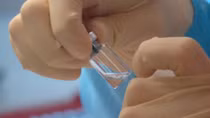 Cơ hội điều chế thành công vaccine COVID-19 tại Anh