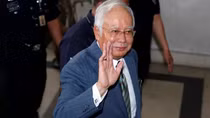Cựu Thủ tướng Malaysia Najib bị buộc tội rửa tiền